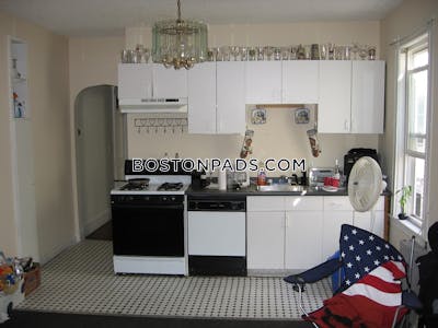 Allston/brighton Border Apartment for rent 4 Bedrooms 2 Baths Boston - $3,000 75% Fee