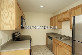Danvers Apartment for rent 3 Bedrooms 2 Baths - $2,905