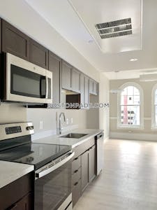 Worcester 1 bedroom 1 baths Luxury in Worcester - $2,975 No Fee