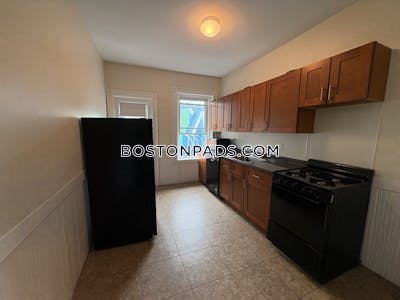 Brighton 3 Beds 1 Bath Boston - $3,425 No Fee